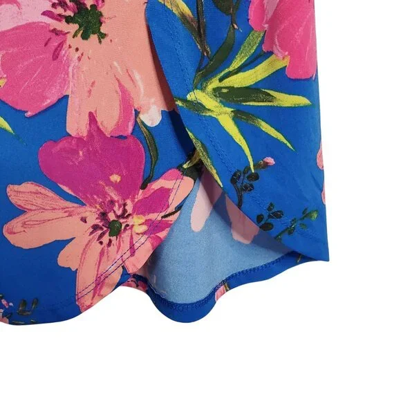 Susan Graver Size 1XLP 1XL Petite Top Floral Liquid Knit ShirtTail Hem Tropical - Picture 7 of 8